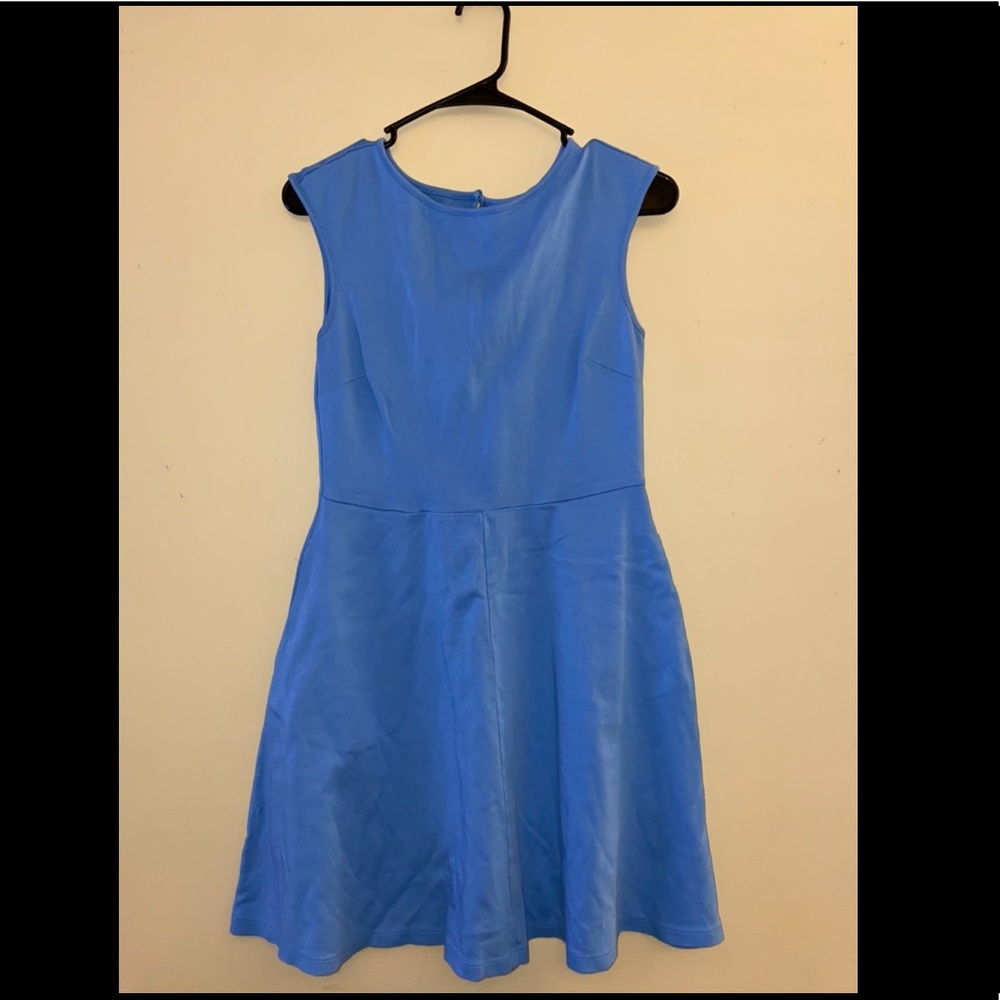 Women’s NY & Company size small blue dress!